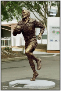 "Reg Gasnier Sculpture" Bronze, 1 1/4 life size, SCG precinct
